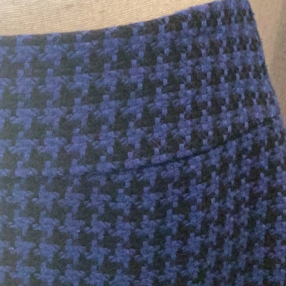 Ann Taylor skirt size 6 - Picture 2 of 5